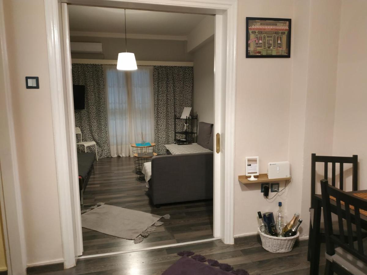 Cozy Apartment Near Metro Station Agia Marina เอเธนส์ ภายนอก รูปภาพ