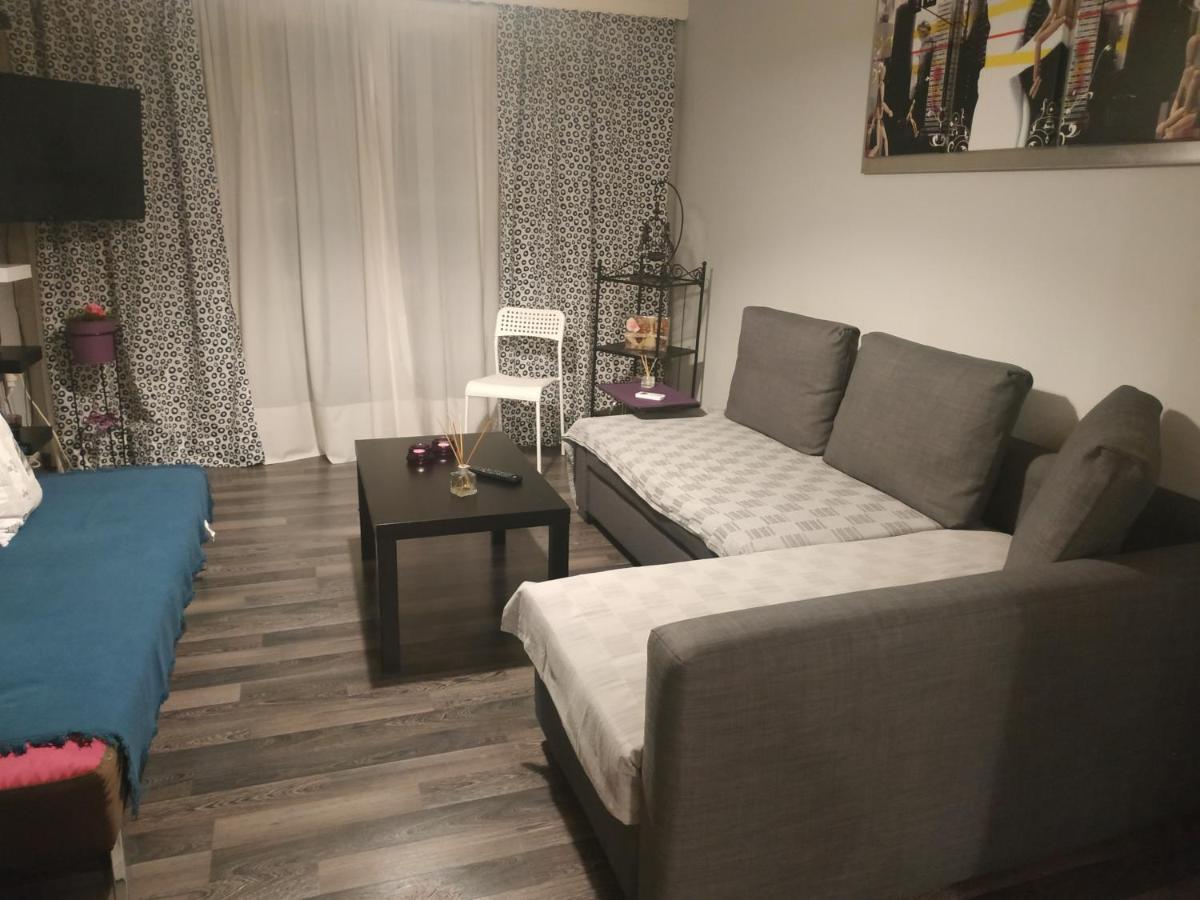 Cozy Apartment Near Metro Station Agia Marina เอเธนส์ ภายนอก รูปภาพ